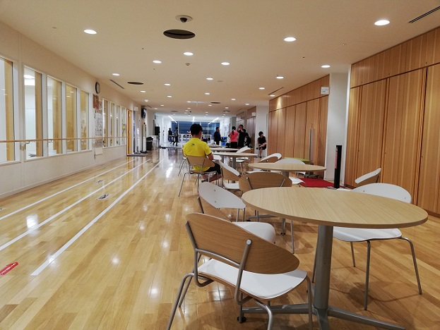 港区スポーツセンター ロビー